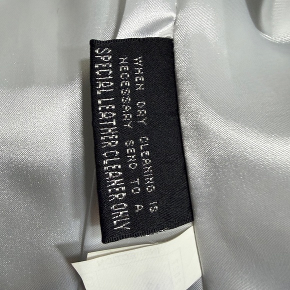 MS Maxima 3 Button White Leather Size S - Picture 9 of 9